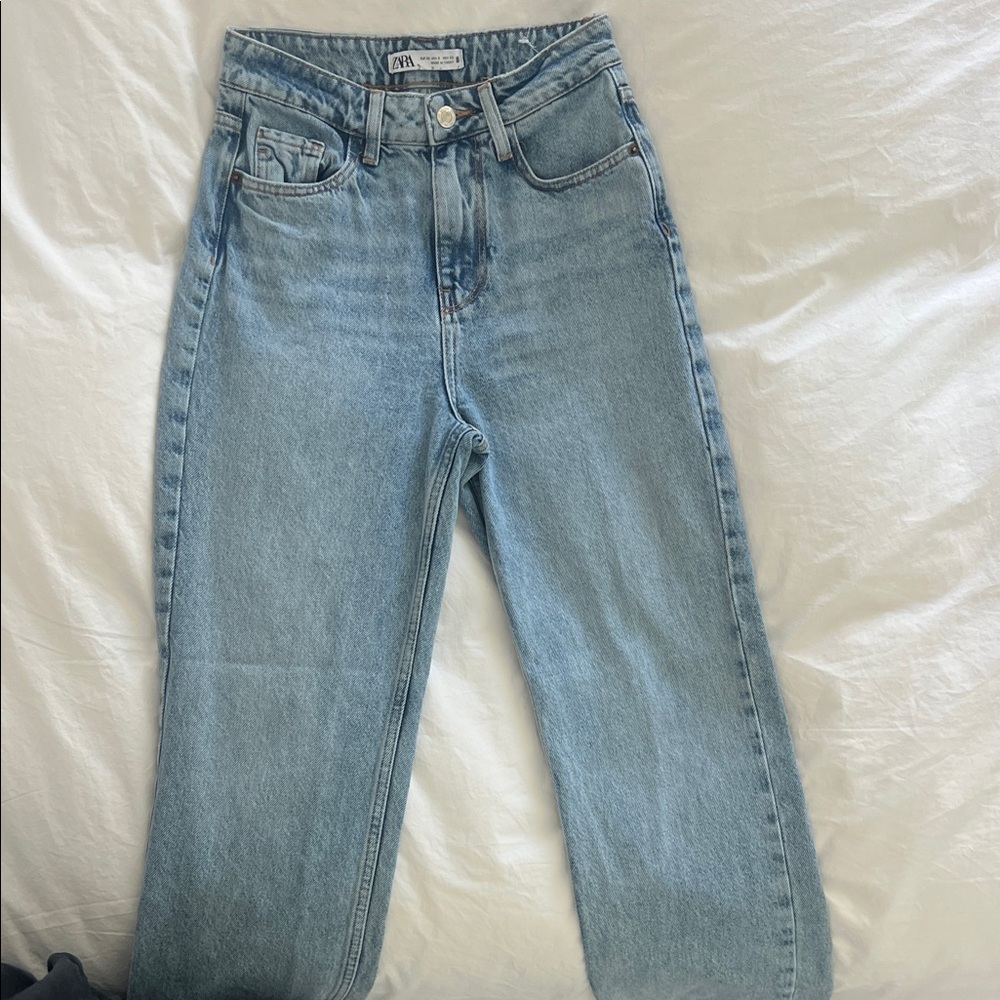 Zara High Rise Straight Leg Jeans, Medium Wash Denim, Size 0